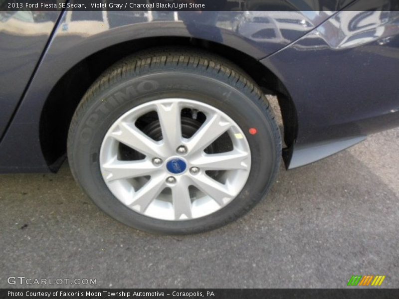  2013 Fiesta SE Sedan Wheel