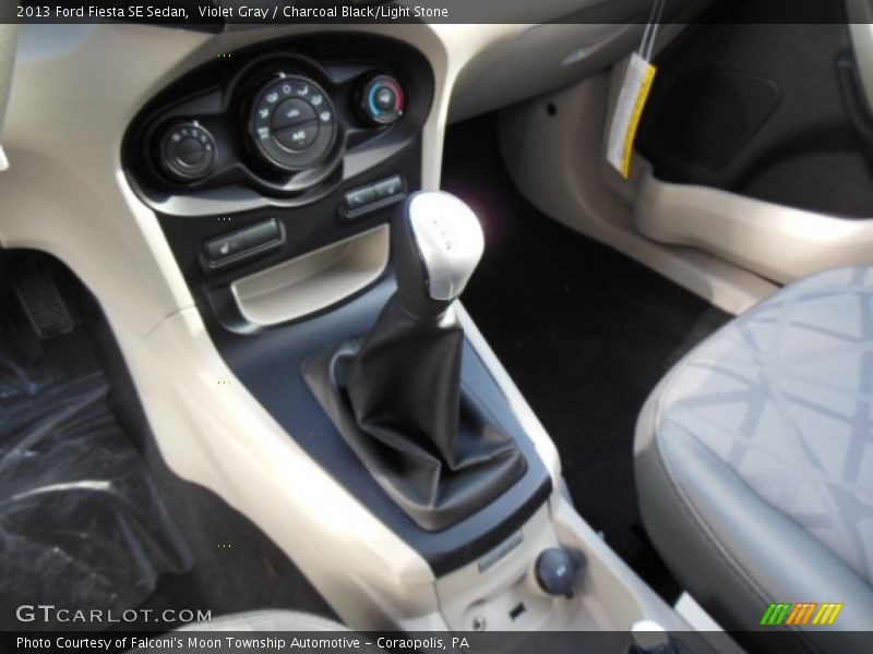  2013 Fiesta SE Sedan 5 Speed Manual Shifter