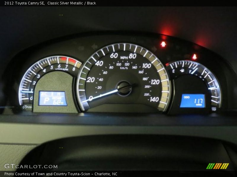 Classic Silver Metallic / Black 2012 Toyota Camry SE