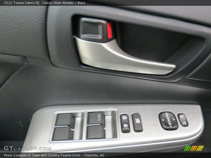 Classic Silver Metallic / Black 2012 Toyota Camry SE