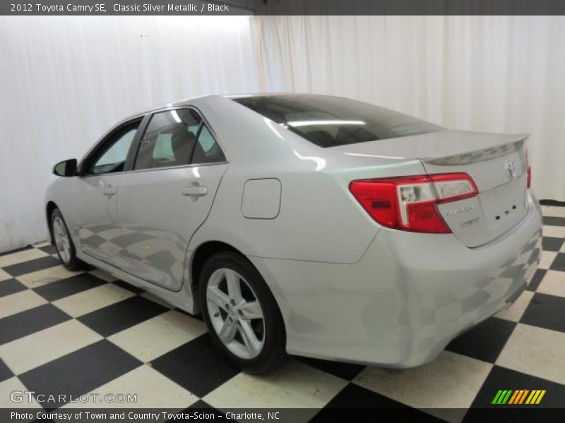 Classic Silver Metallic / Black 2012 Toyota Camry SE