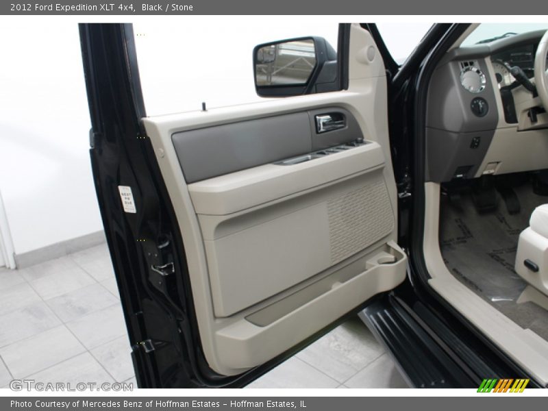 Black / Stone 2012 Ford Expedition XLT 4x4