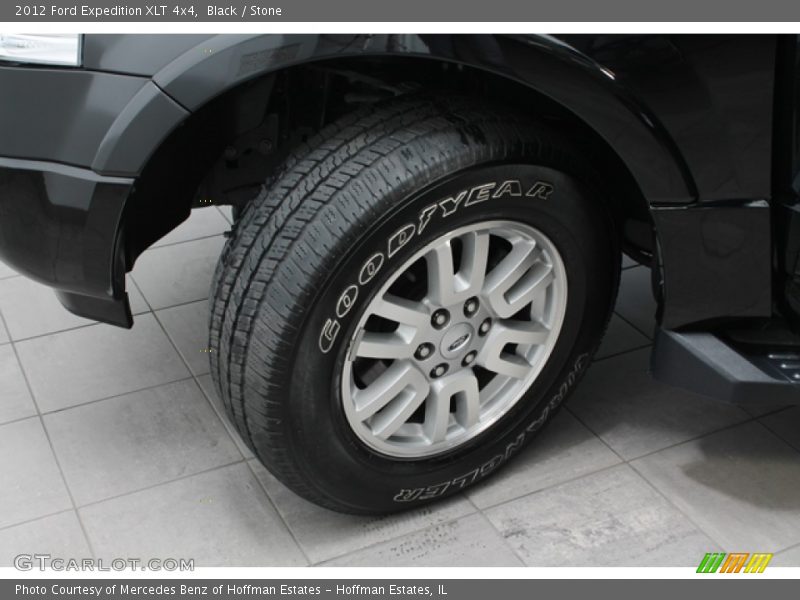 Black / Stone 2012 Ford Expedition XLT 4x4