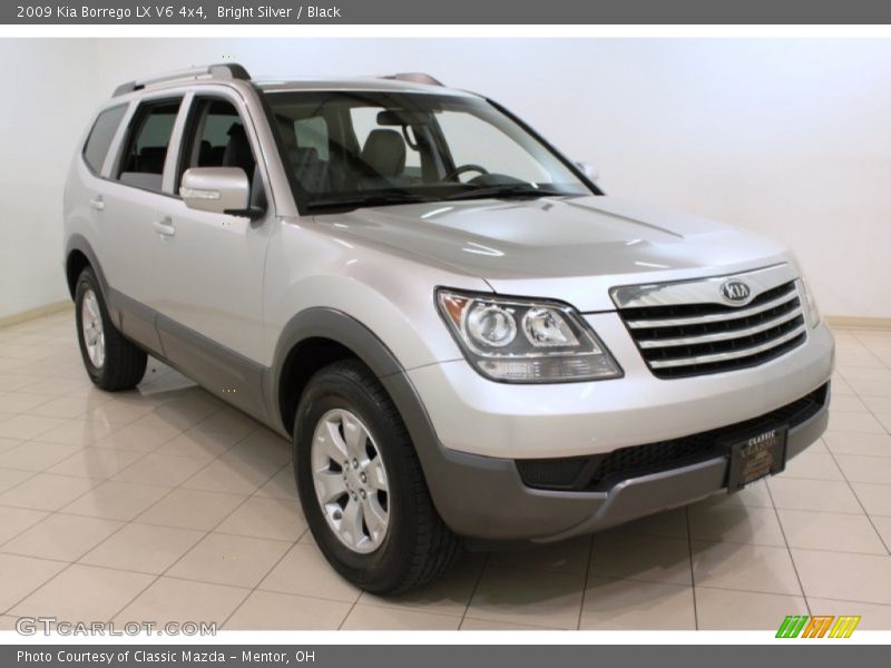 Front 3/4 View of 2009 Borrego LX V6 4x4