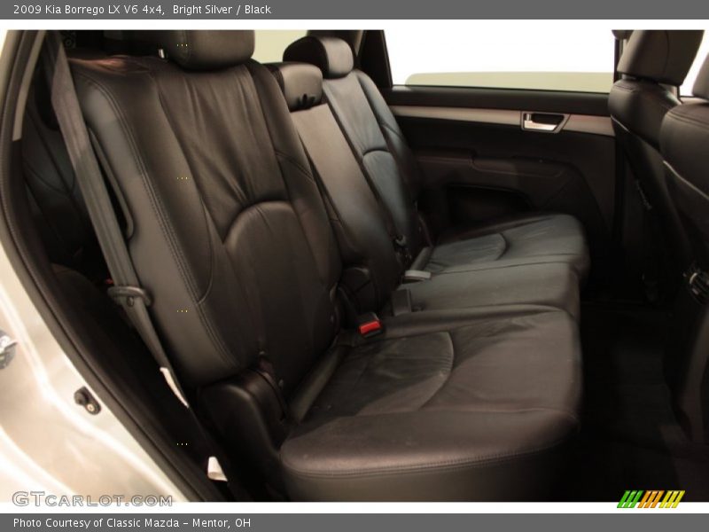 Rear Seat of 2009 Borrego LX V6 4x4