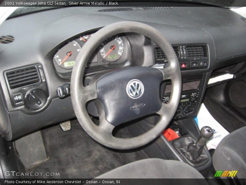 Silver Arrow Metallic / Black 2001 Volkswagen Jetta GLS Sedan