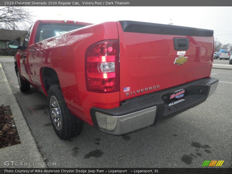 Victory Red / Dark Titanium 2010 Chevrolet Silverado 1500 Regular Cab