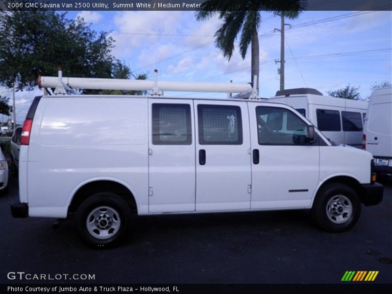 Summit White / Medium Pewter 2006 GMC Savana Van 2500 Utility