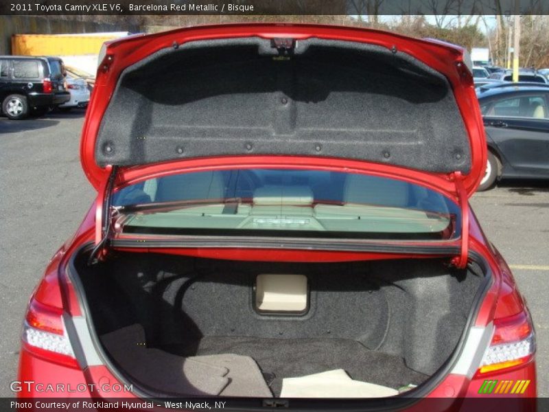 Barcelona Red Metallic / Bisque 2011 Toyota Camry XLE V6