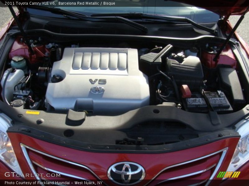 Barcelona Red Metallic / Bisque 2011 Toyota Camry XLE V6