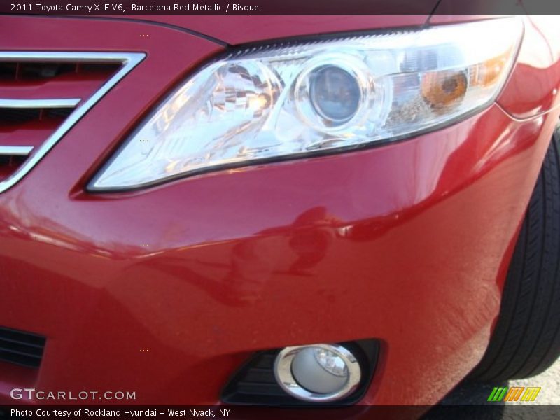 Barcelona Red Metallic / Bisque 2011 Toyota Camry XLE V6