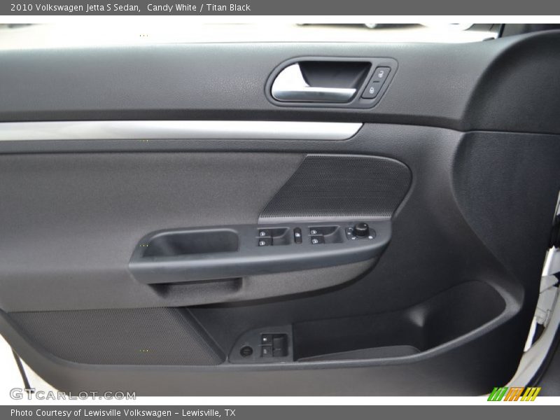 Candy White / Titan Black 2010 Volkswagen Jetta S Sedan