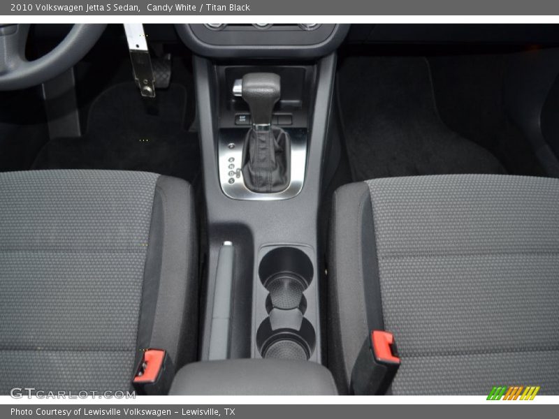 Candy White / Titan Black 2010 Volkswagen Jetta S Sedan