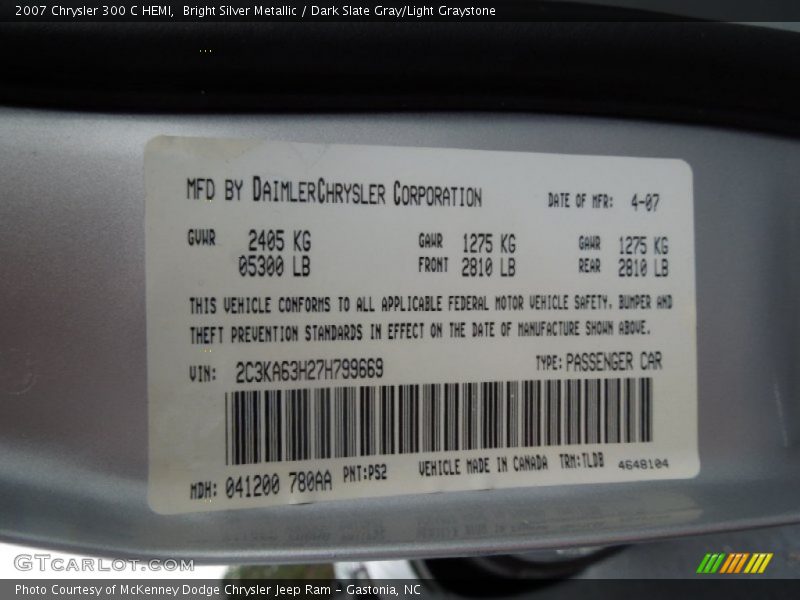 Bright Silver Metallic / Dark Slate Gray/Light Graystone 2007 Chrysler 300 C HEMI