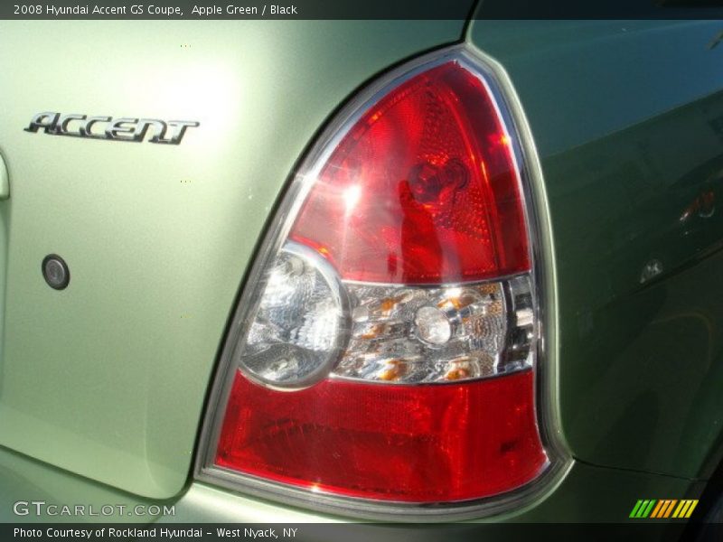 Apple Green / Black 2008 Hyundai Accent GS Coupe