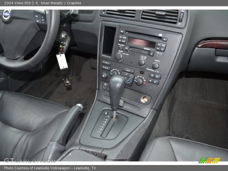 Silver Metallic / Graphite 2004 Volvo S60 2.4