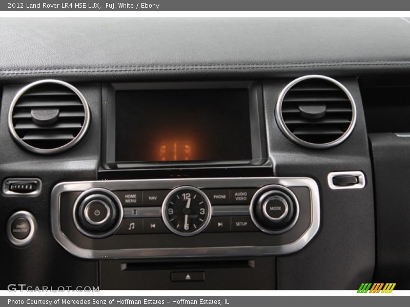 Controls of 2012 LR4 HSE LUX
