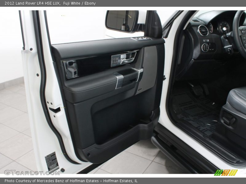 Fuji White / Ebony 2012 Land Rover LR4 HSE LUX