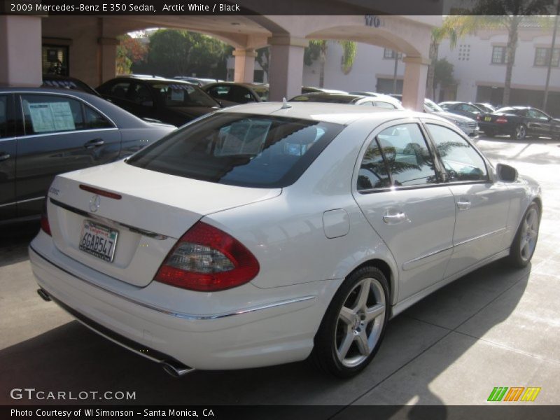 Arctic White / Black 2009 Mercedes-Benz E 350 Sedan