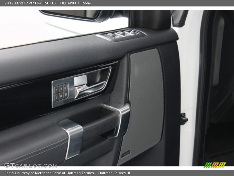 Fuji White / Ebony 2012 Land Rover LR4 HSE LUX