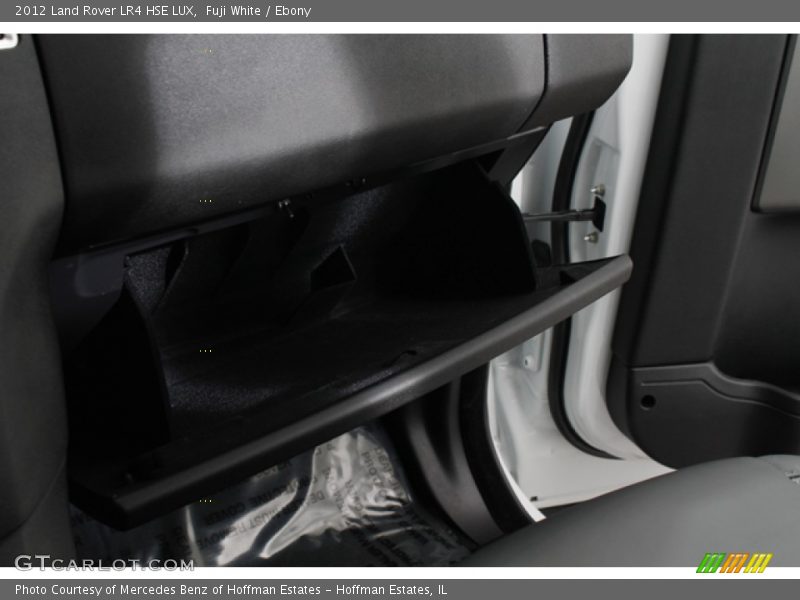 Fuji White / Ebony 2012 Land Rover LR4 HSE LUX