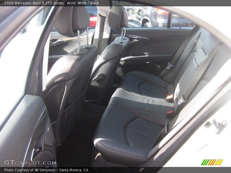 Arctic White / Black 2009 Mercedes-Benz E 350 Sedan