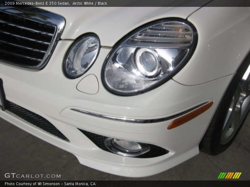 Arctic White / Black 2009 Mercedes-Benz E 350 Sedan