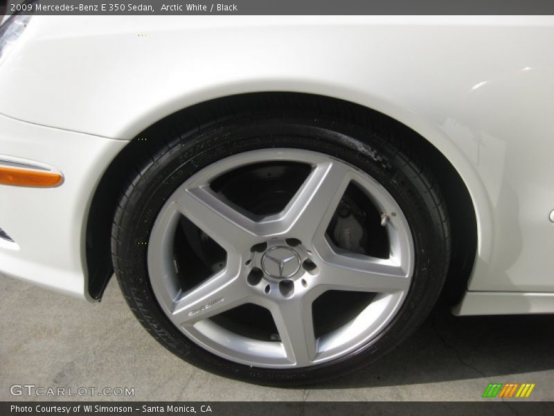 Arctic White / Black 2009 Mercedes-Benz E 350 Sedan