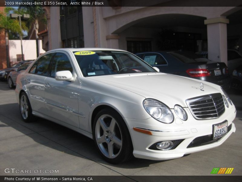 Arctic White / Black 2009 Mercedes-Benz E 350 Sedan