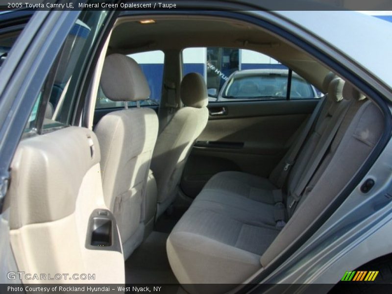 Mineral Green Opalescent / Taupe 2005 Toyota Camry LE