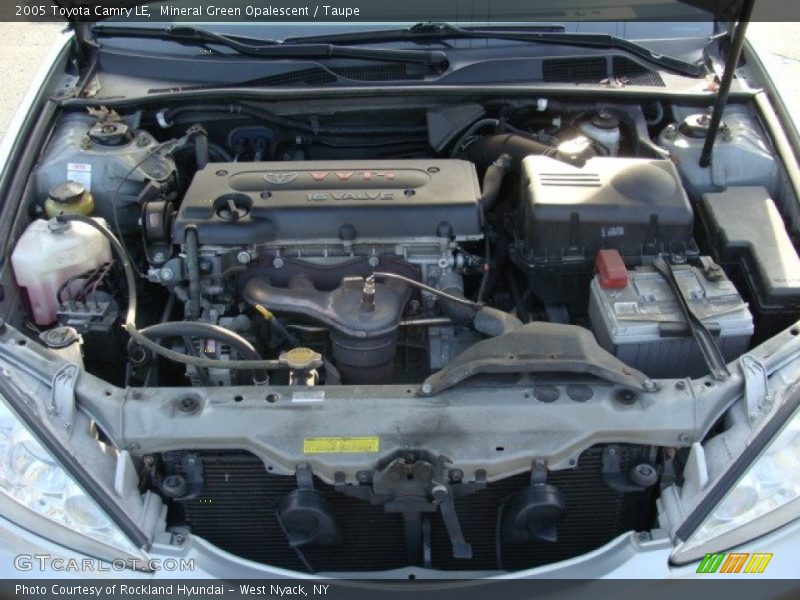 Mineral Green Opalescent / Taupe 2005 Toyota Camry LE