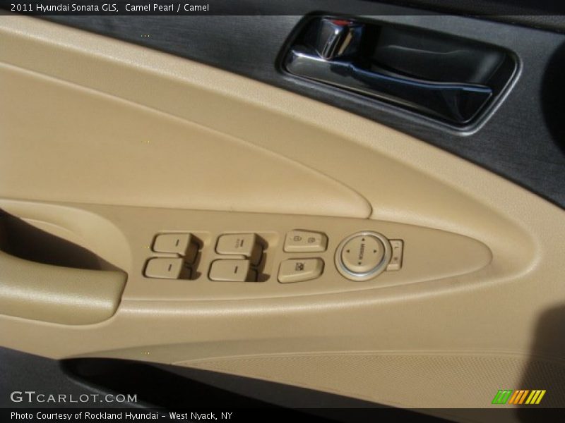 Camel Pearl / Camel 2011 Hyundai Sonata GLS