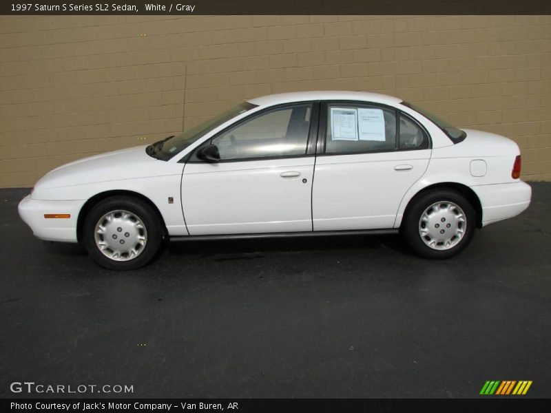 White / Gray 1997 Saturn S Series SL2 Sedan
