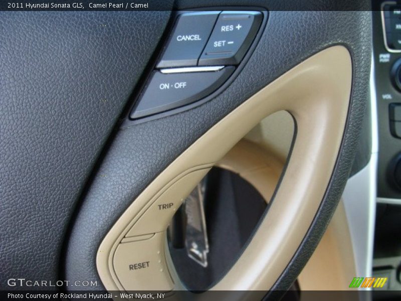 Camel Pearl / Camel 2011 Hyundai Sonata GLS