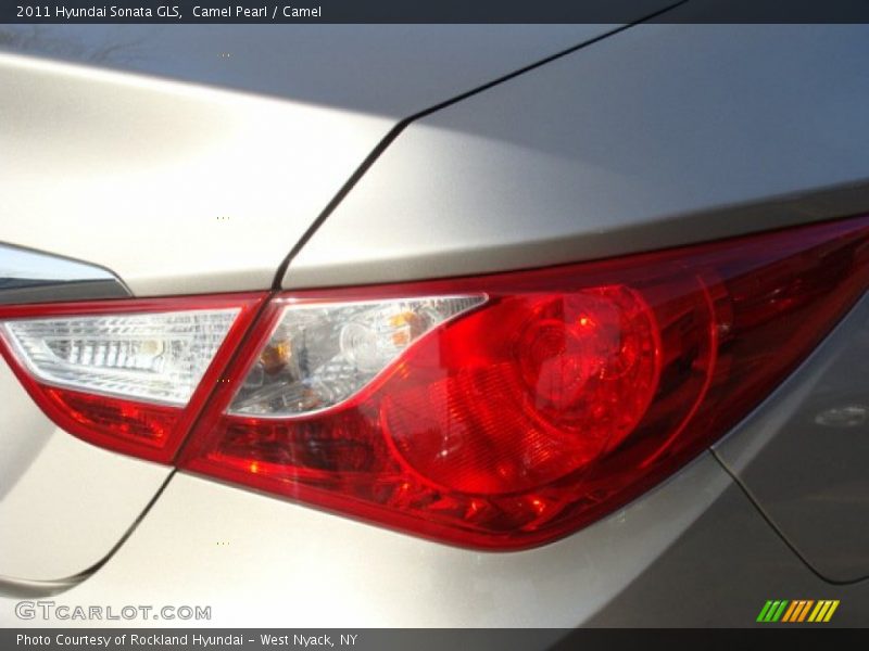 Camel Pearl / Camel 2011 Hyundai Sonata GLS
