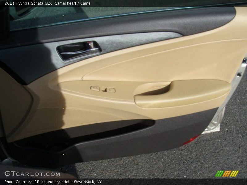 Camel Pearl / Camel 2011 Hyundai Sonata GLS