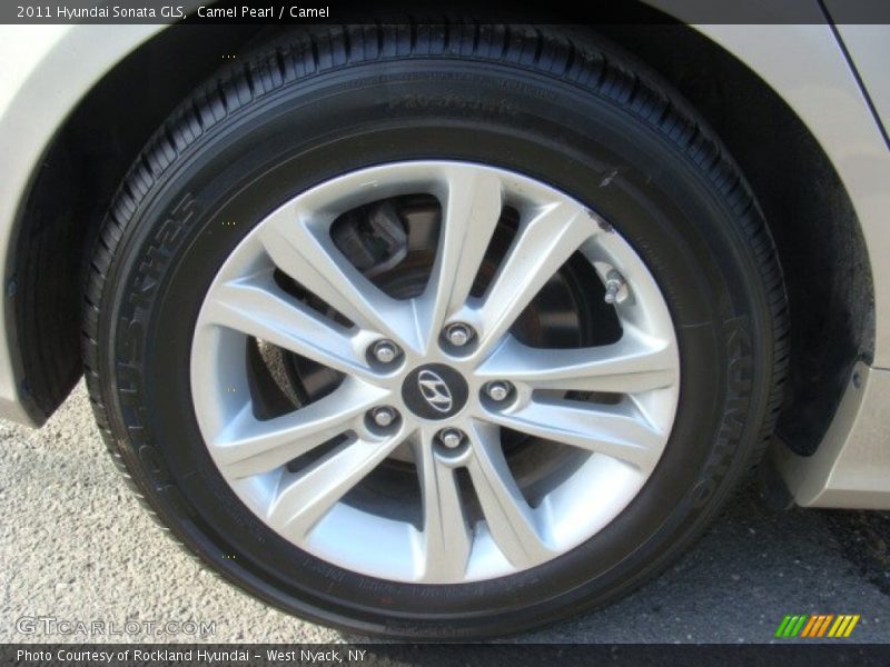 Camel Pearl / Camel 2011 Hyundai Sonata GLS