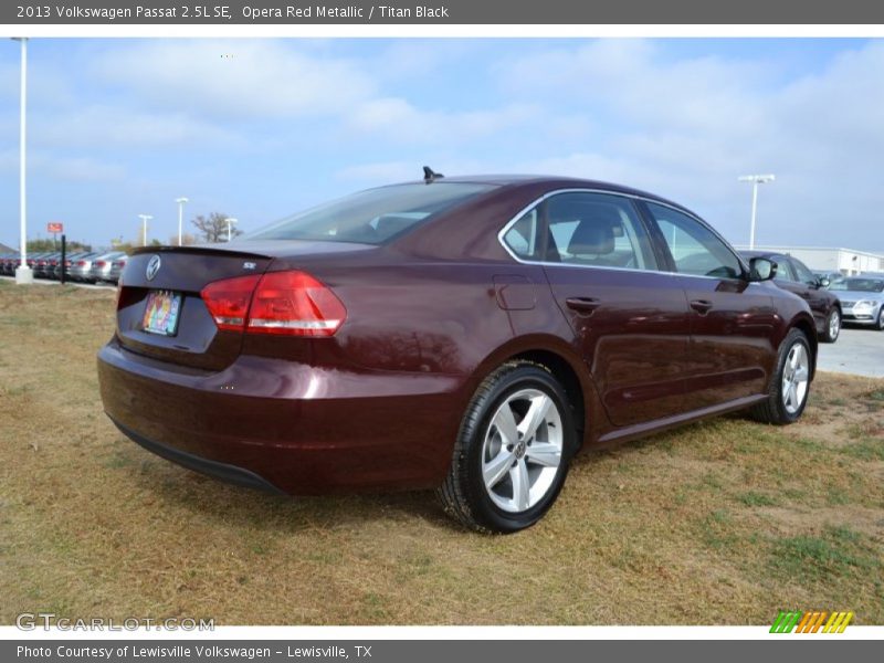 Opera Red Metallic / Titan Black 2013 Volkswagen Passat 2.5L SE