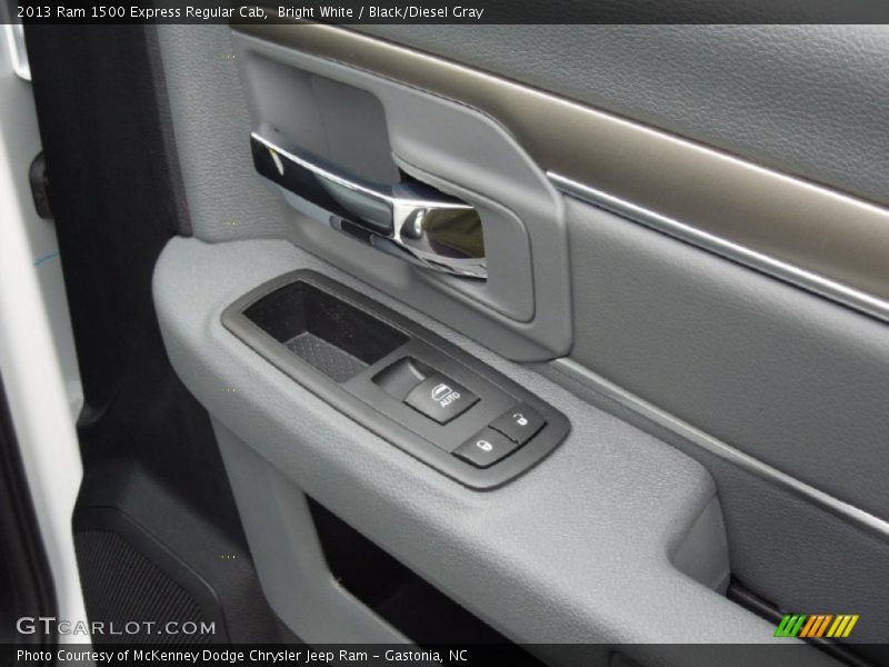 Bright White / Black/Diesel Gray 2013 Ram 1500 Express Regular Cab