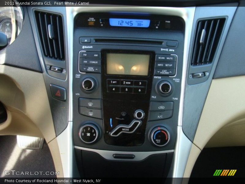 Pearl White / Camel 2011 Hyundai Sonata GLS