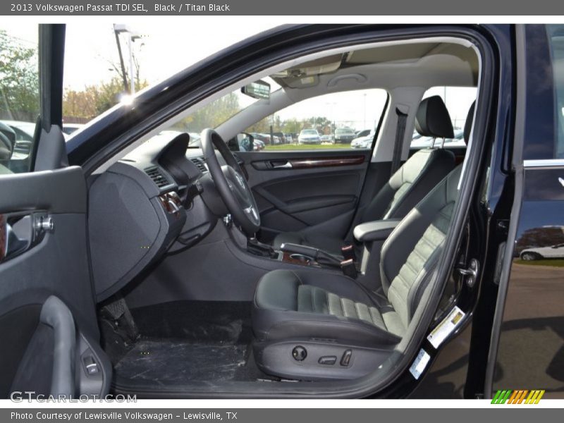 Black / Titan Black 2013 Volkswagen Passat TDI SEL