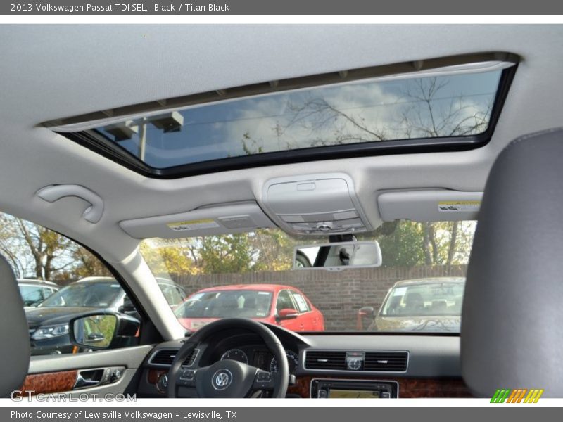 Black / Titan Black 2013 Volkswagen Passat TDI SEL