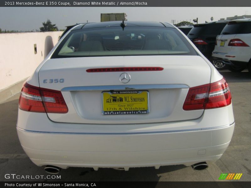 Diamond White Metallic / Almond/Mocha 2013 Mercedes-Benz E 350 Coupe