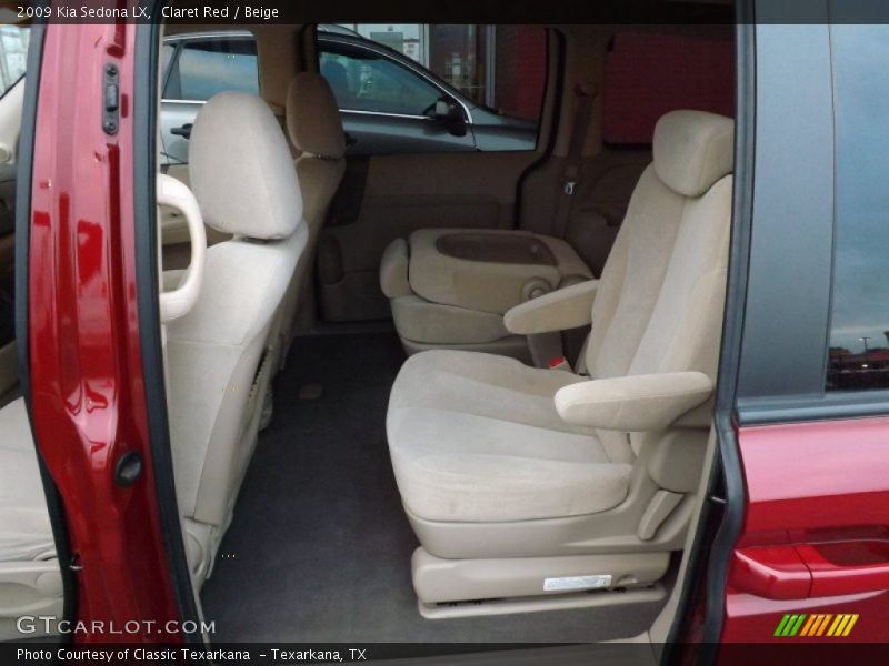 Claret Red / Beige 2009 Kia Sedona LX