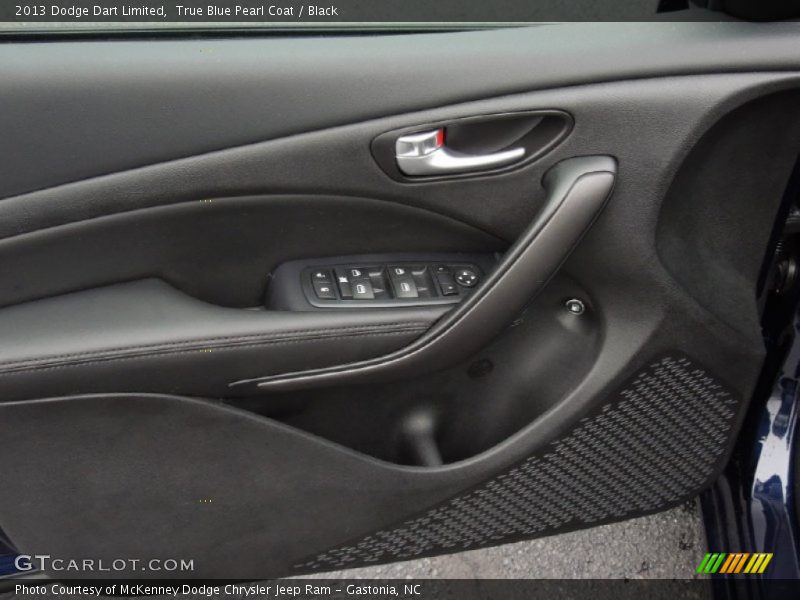 True Blue Pearl Coat / Black 2013 Dodge Dart Limited