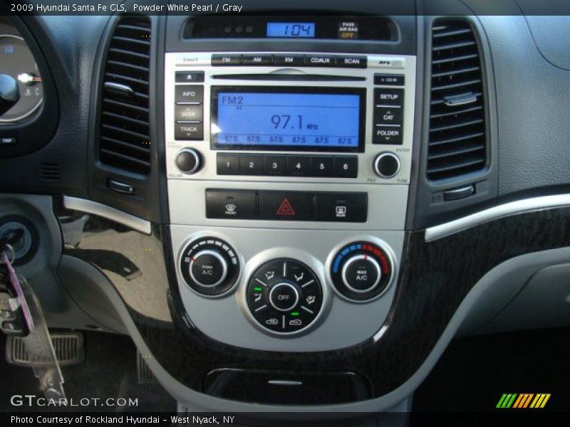 Powder White Pearl / Gray 2009 Hyundai Santa Fe GLS