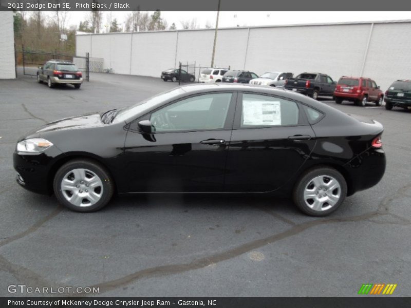 Pitch Black / Black 2013 Dodge Dart SE