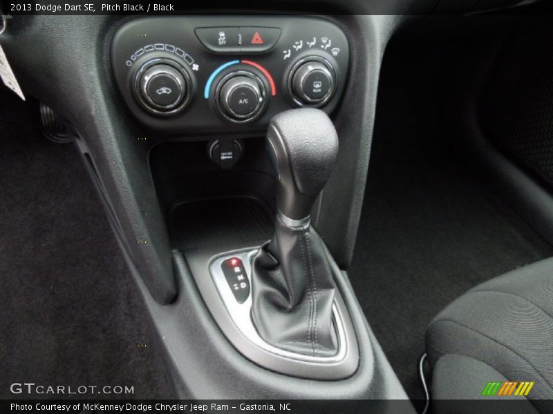 Pitch Black / Black 2013 Dodge Dart SE