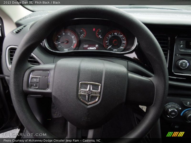 Pitch Black / Black 2013 Dodge Dart SE