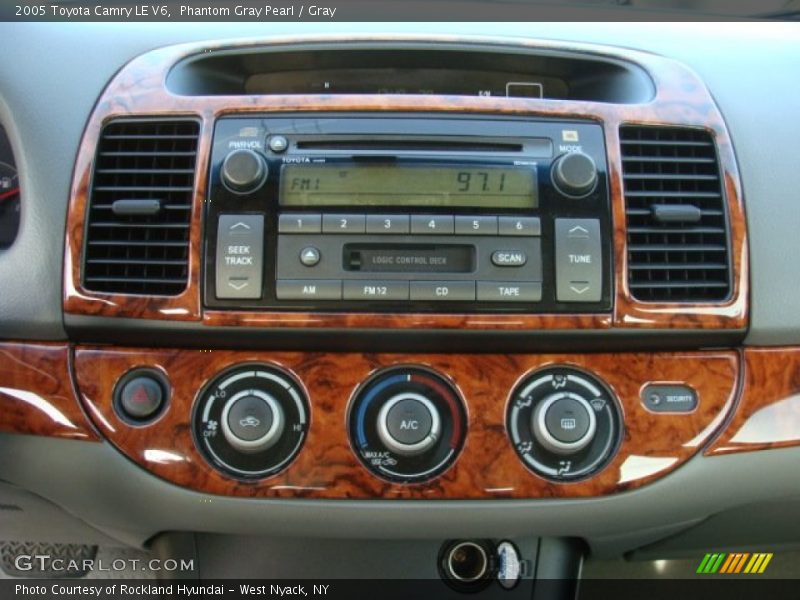 Phantom Gray Pearl / Gray 2005 Toyota Camry LE V6
